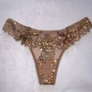 VICTORIAS SECRET Very Sexy Ziggy Glam Gold thong XS